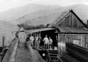 2B NO10 FLUME HOUSE