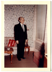 Walter_Phillips_depot